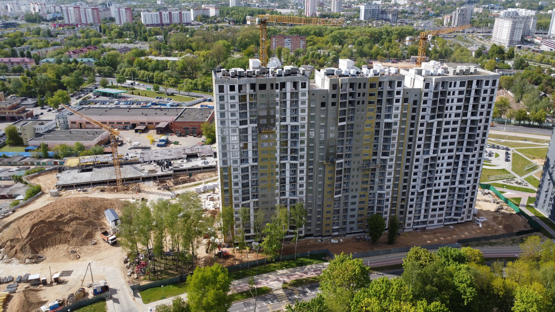 Ход строительства ул. Кузьмы Минина, д. 5 по ГП ЖК "Дубравинский" застройщик ООО "БелБизнесРесурс"