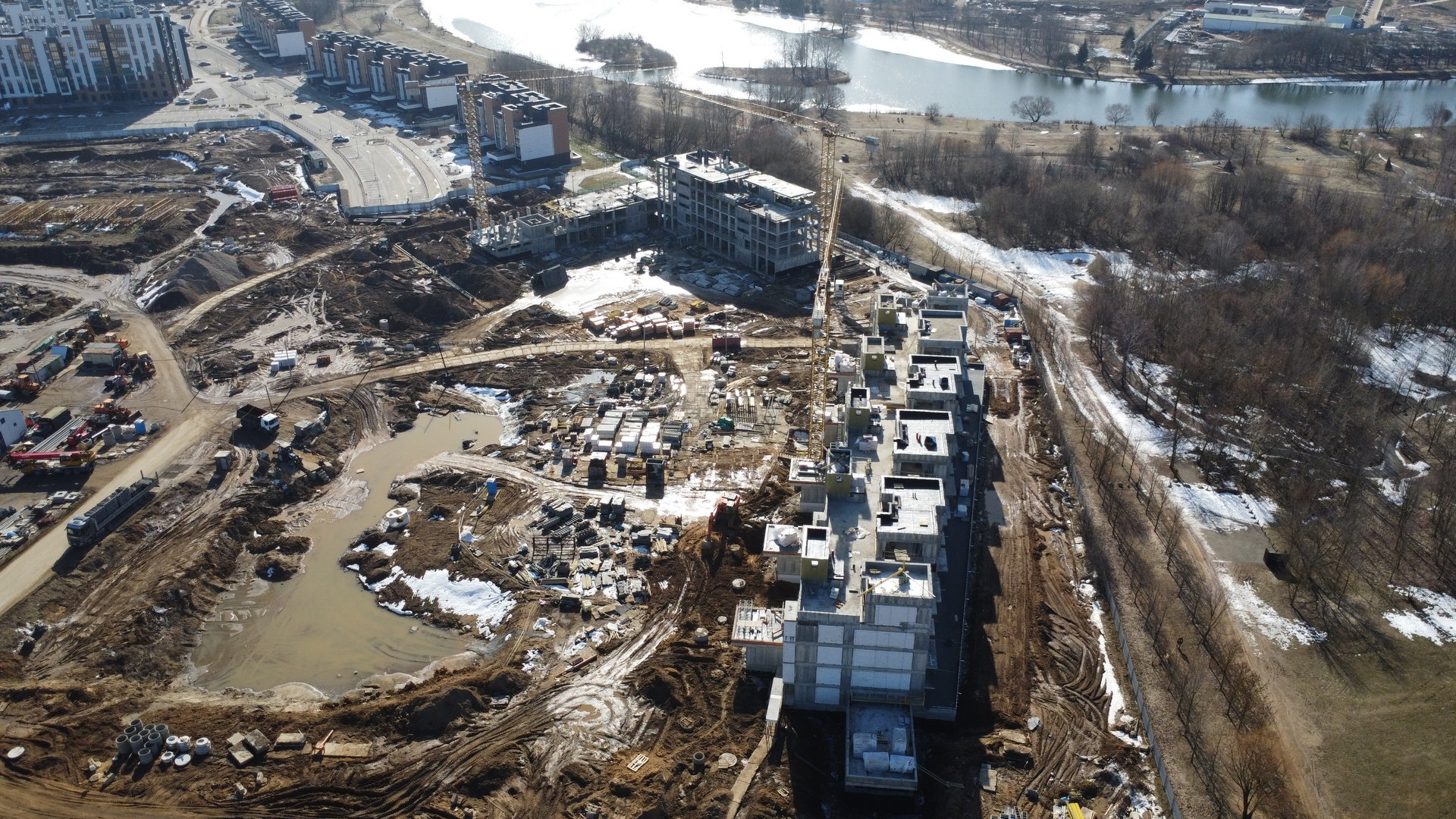 Ход строительства Нововиленская ул. д. 12.2 по ГП, ЖК "Левада"